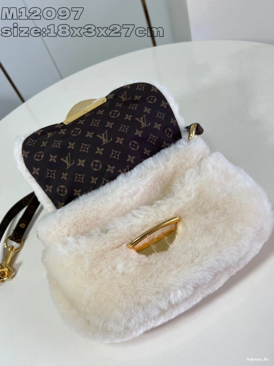 Vuitton Sunset Ski Louis 1229